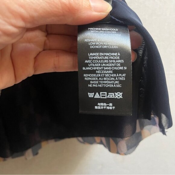 Anthropologie v neck cami peplum top Sz L - Picture 7 of 9